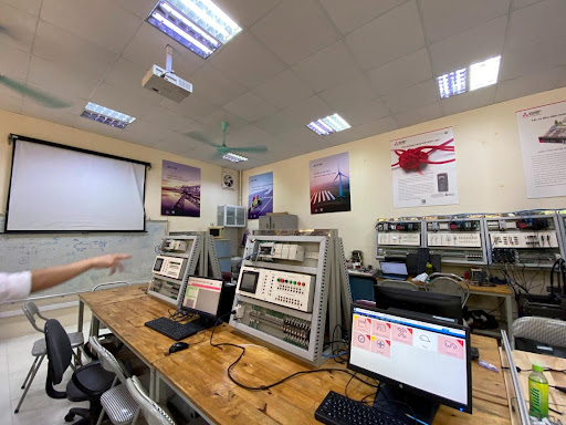 lễ tài trợ phần mềm aveva cho đại học bách khoa 4